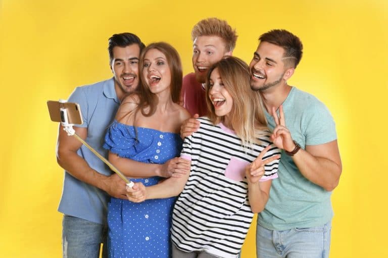 חברה לניהול מועדון לקוחות